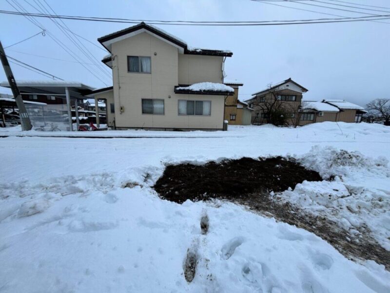 新発田市　曽根　新築工事　物置設置　